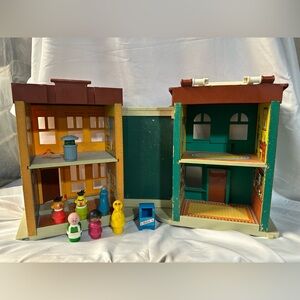 Vintage Fisher Price Little People - Sesame Street